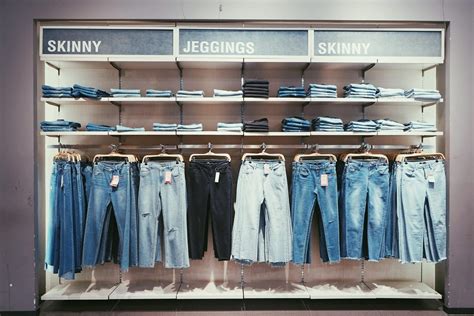 Denim & Jeans Clothing Stores .